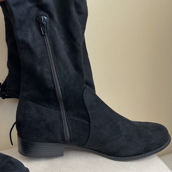 AE Over-the-Knee Boots - Picture 5 of 6